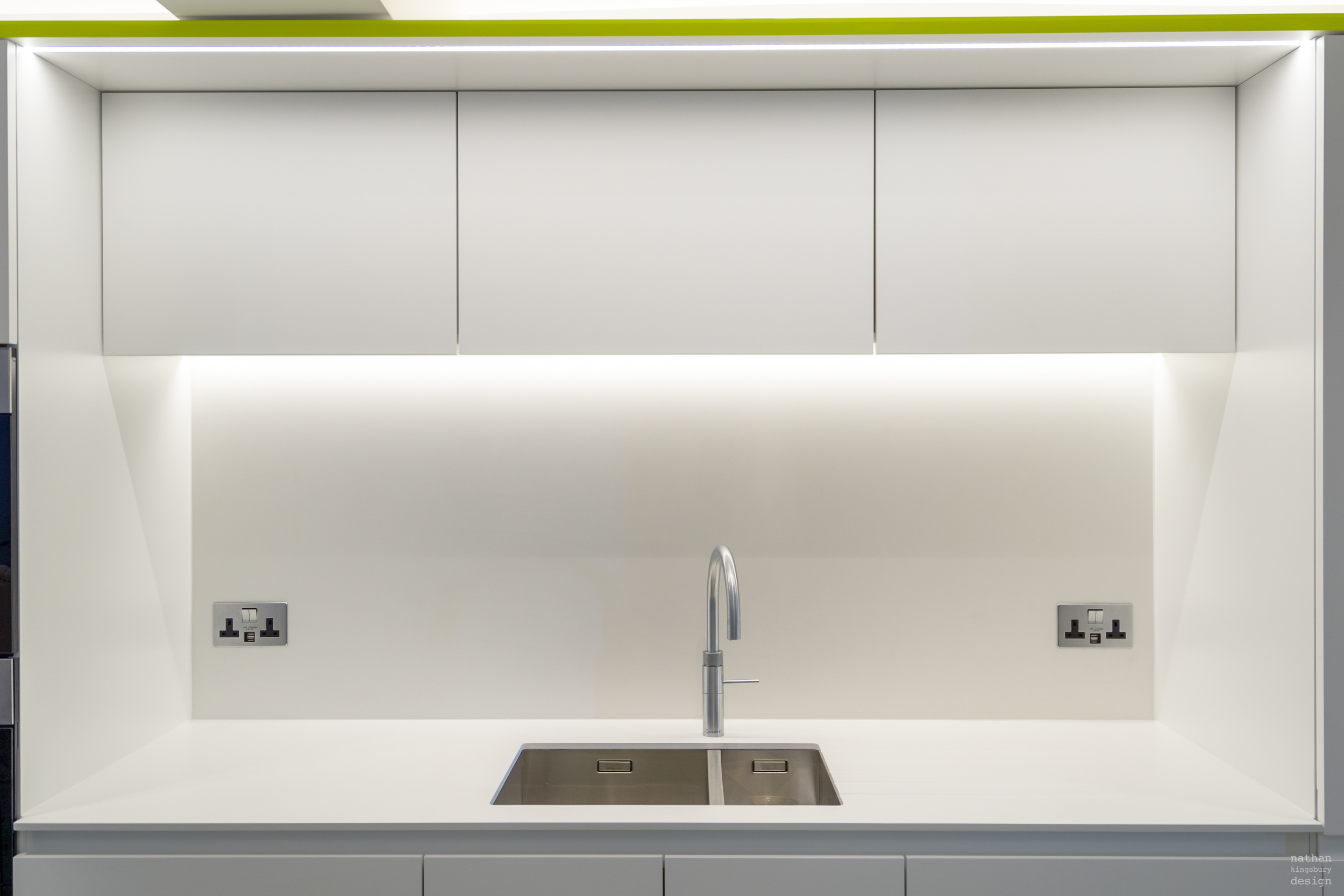 bespoke white minimal handleless kitchen clapham south london